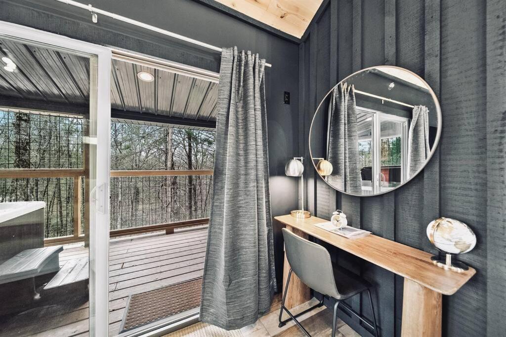 Honeymoon Couples Cabin Secluded, Hot Tub, Views Sevierville Exteriér fotografie